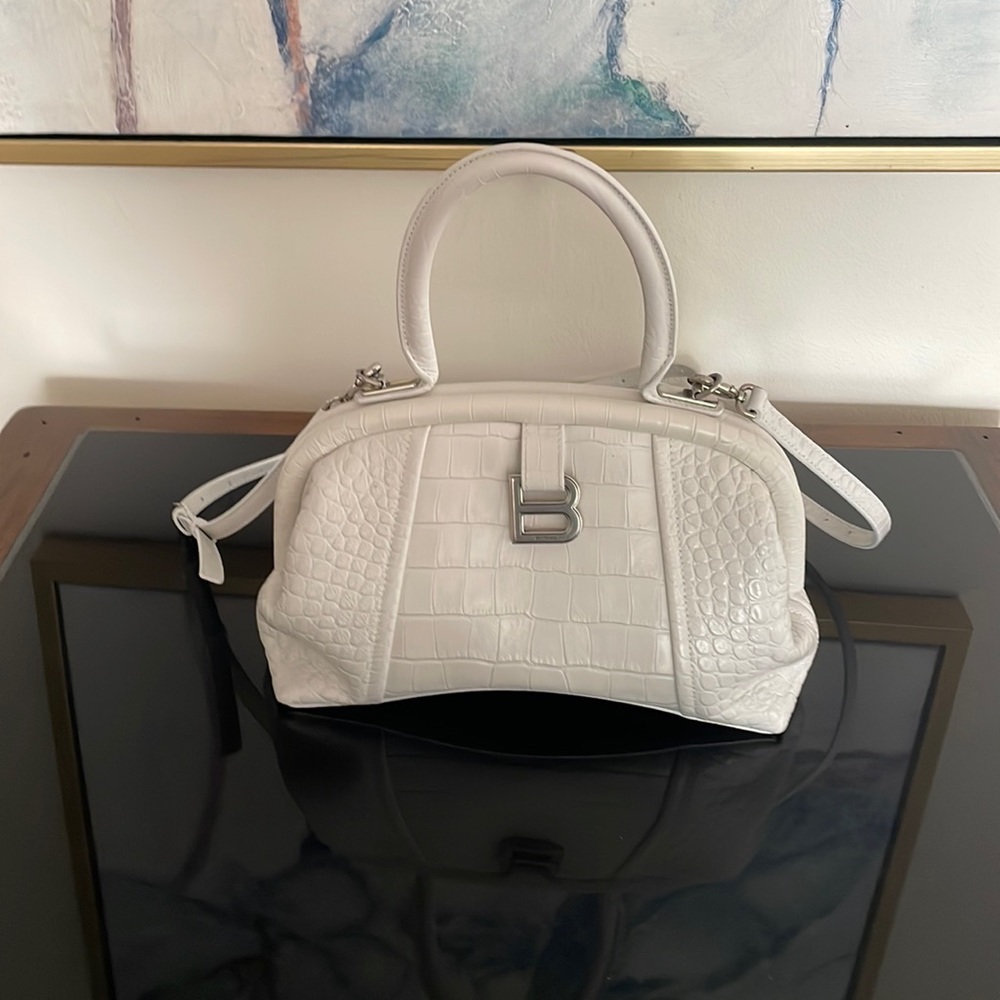Beautiful white Med B bag , very clean